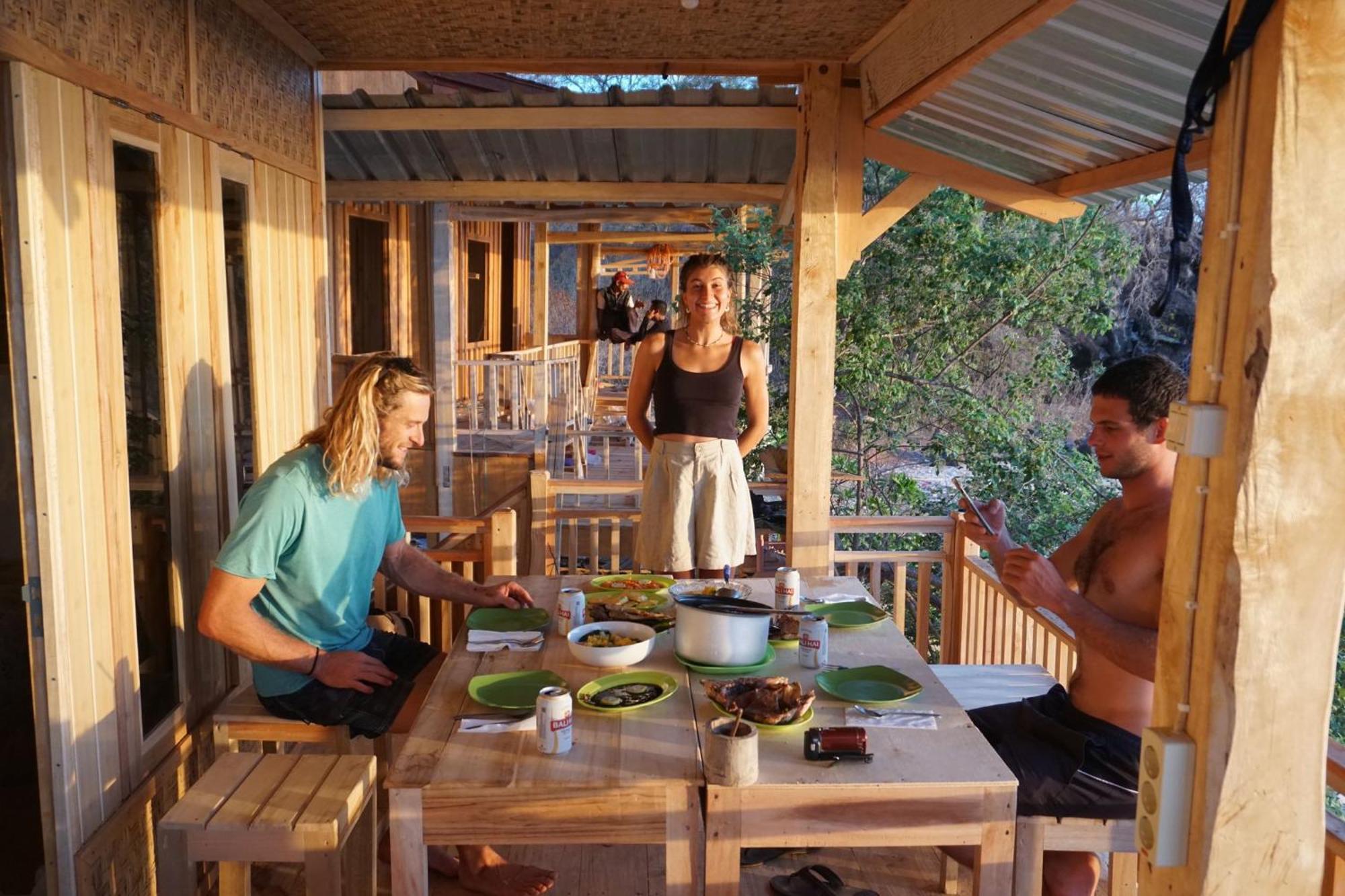 Boneputeh Homestay Taliwang Bilik gambar